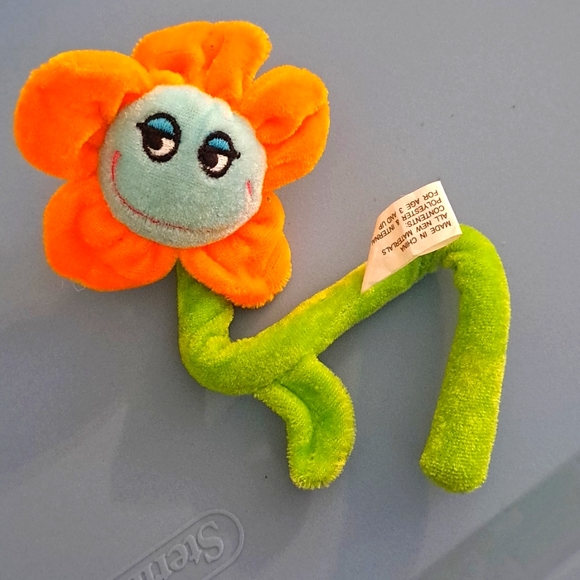 Set of 5 vintage Carousel toy posable flowers - Picture 2 of 4